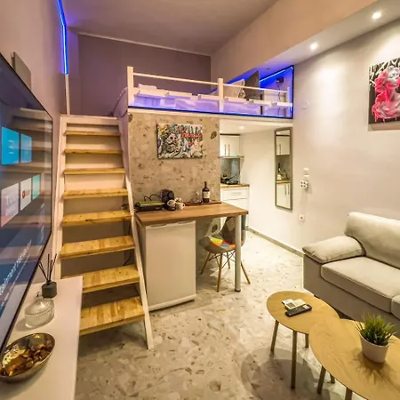 Apartman Gimispacefive - Urban Microloft In Center Szaloniki