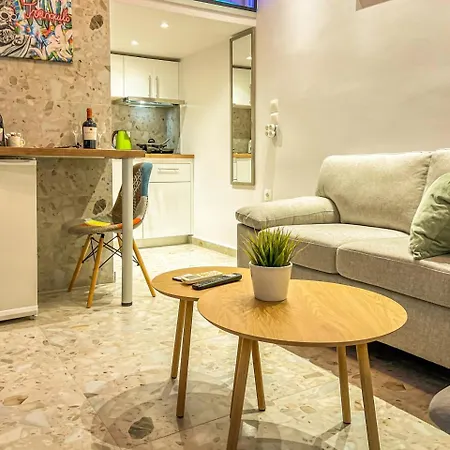 Gimispacefive - Urban Microloft In Center